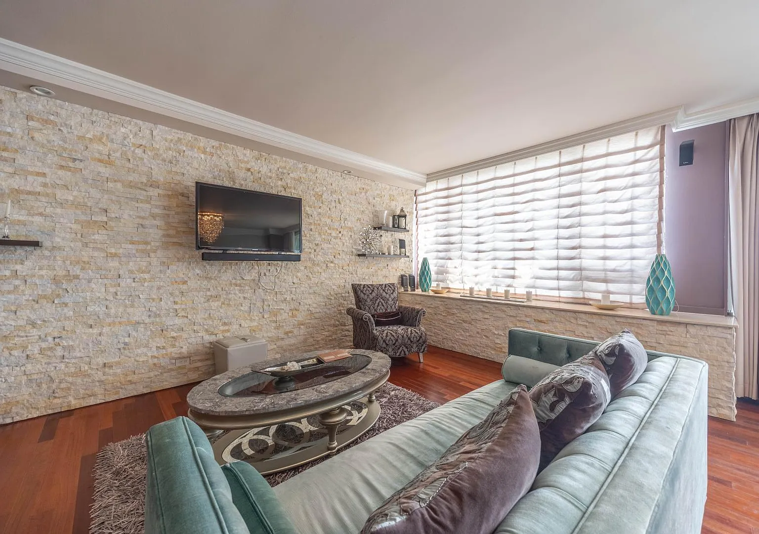 2 bed, 1400 sqft, $4,899 — Photo 4