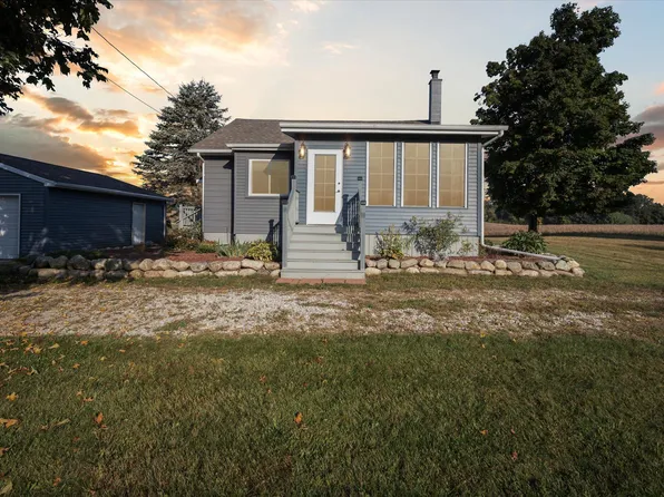 2670 S Michigan Rd, Eaton Rapids, MI 48827
