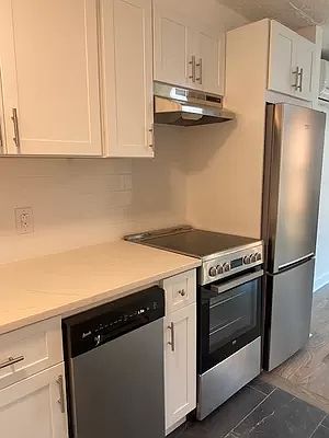 4th image of 77 Nevins St #2