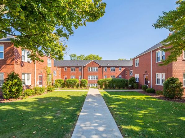 631 Southcrest Dr #4