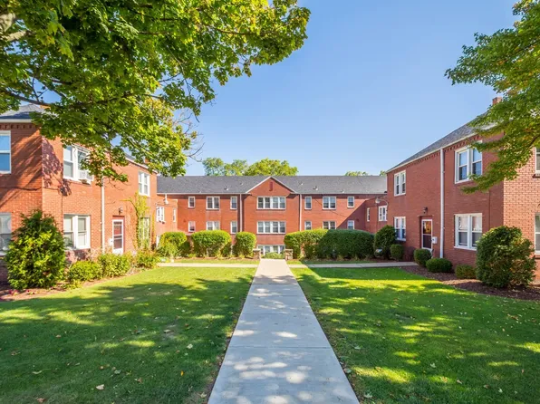 Southcrest Heights, 631 Southcrest Dr #7, Pittsburgh, PA 15226