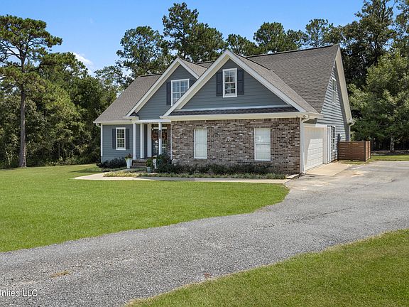 5th image of 2331 Sampras Blvd