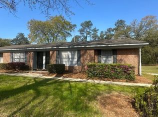 732 Montclair Dr, Wilmington, NC 28403