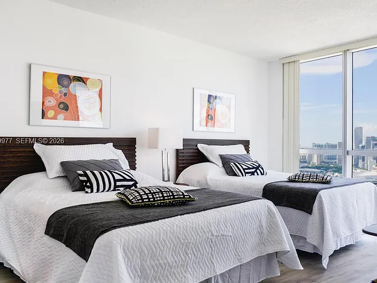 1750 N Bayshore Dr #4814 — Photo 8