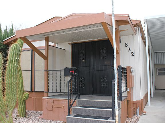 2nd image of 822 Cheryl Ln