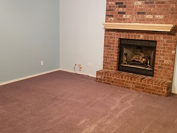 3rd image of 1831 Sioux Dr