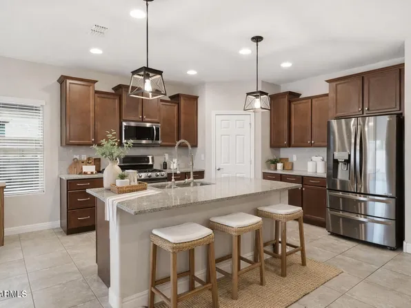 10826 E Topaz Avenue, Mesa, AZ 85212
