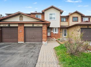 6461 Colony Sq, Ottawa, ON K1C 3E1