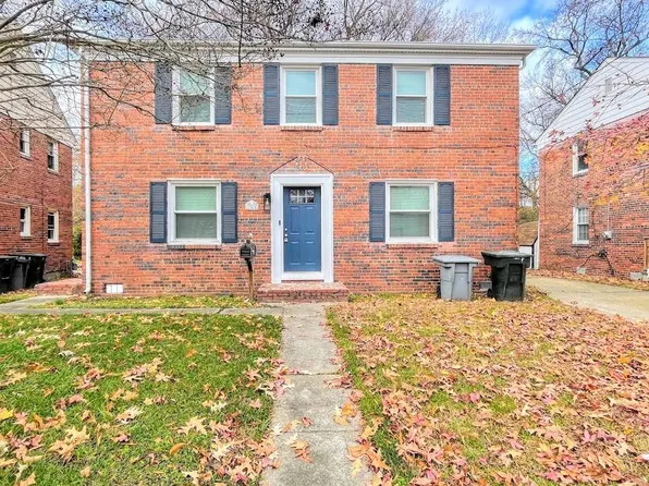 155 Armstrong Dr, Hampton, VA 23669