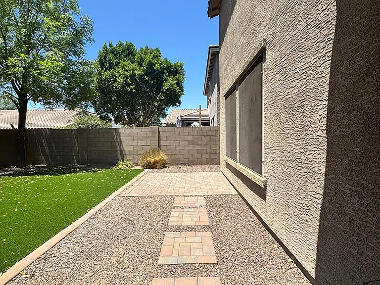 12055 W Tether Trl — Photo 15