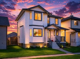 83 N Luxstone Cres SW, Airdrie, AB T4B2W7