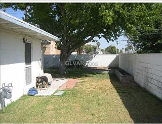3rd image of 1898 Balboa Ave