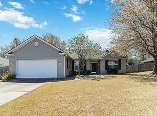 2901 Colton Dr, Springdale, AR 72762