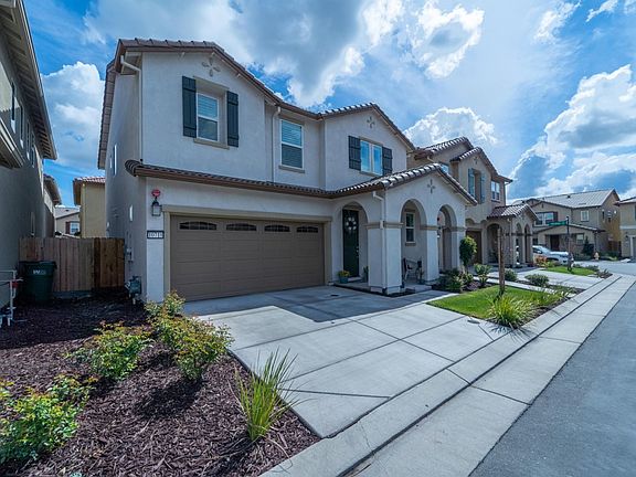 2nd image of 10718 Martiri Way