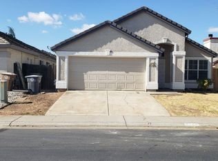 8748 Redwood Grove Way, Elk Grove, CA 95624