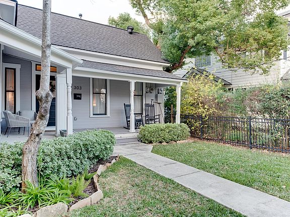 5th image of 303 E 15th St