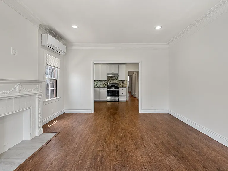 1226 Innes Ave — Photo 5