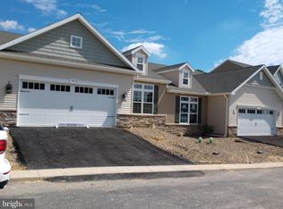 5405 Mendenhall Dr, Mechanicsburg, PA 17050
