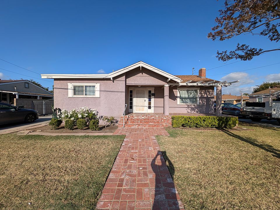 1st image of 8572 La Homa St