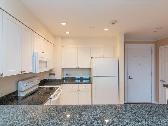 2nd image of 300 Mamaroneck Ave APT 318