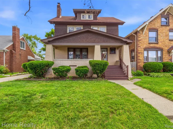 15330 Lindsay St, Detroit, MI 48227