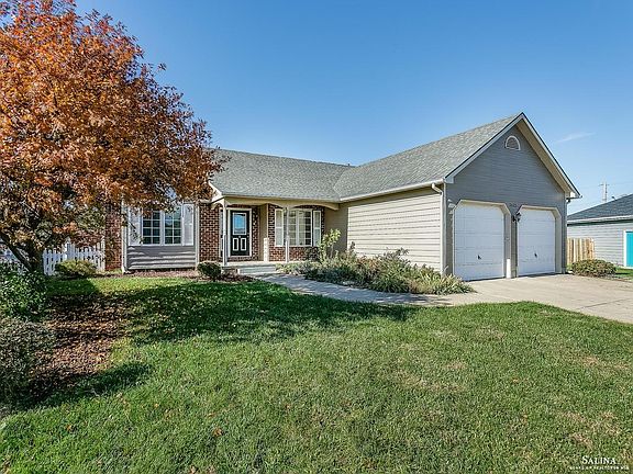 2nd image of 2632 Quail Hollow Dr