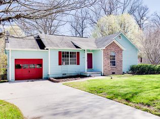 6004 NW Woodbark Trce, Knoxville, TN 37921