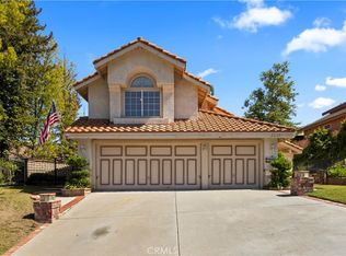 22120 Grovepark Dr, Santa Clarita, CA 91350