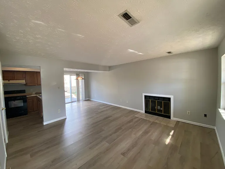9200 Shady Mill Ln — Photo 3