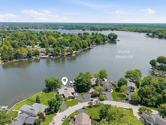 4th image of 1216 Willow Way