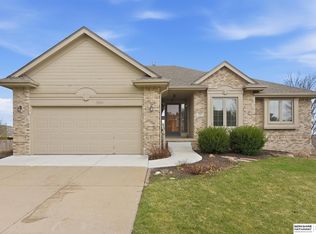 15117 Ohio St, Omaha, NE 68116