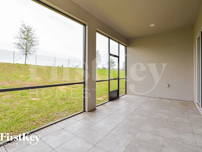 824 Grand Hilltop Dr — Photo 6