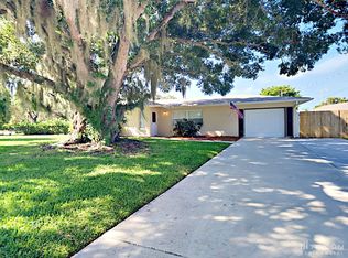 6160 Rockefeller Ave, Sarasota, FL 34231