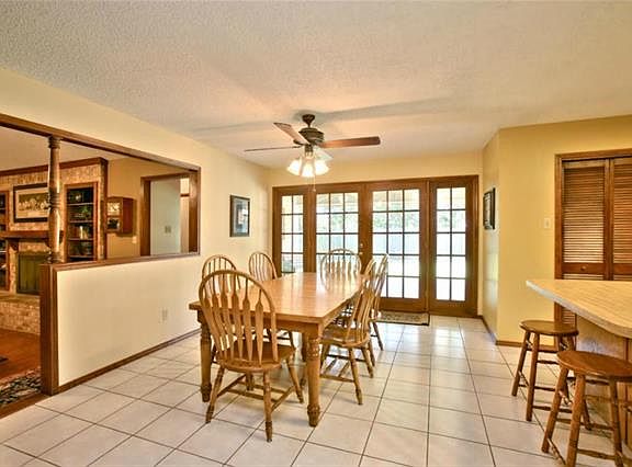 3rd image of 6509 Chilton Dr