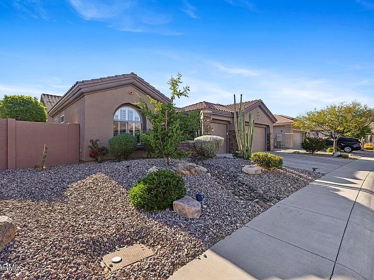 40806 N Lytham Ct — Photo 51