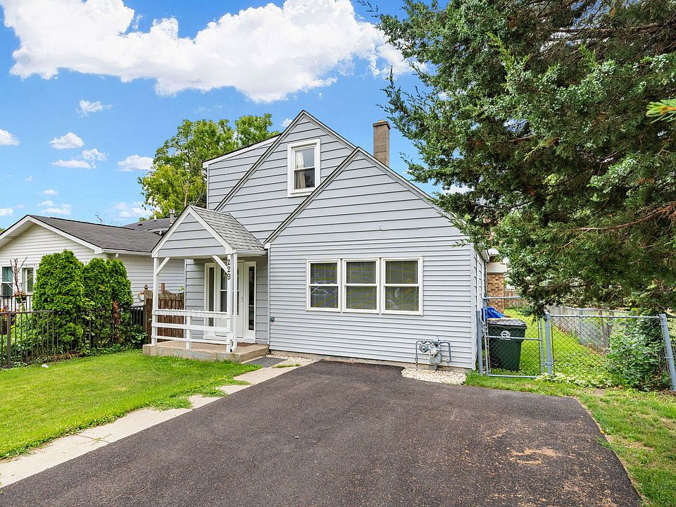 229 Wildwood Dr, Round Lake Beach, IL 60073 Zillow