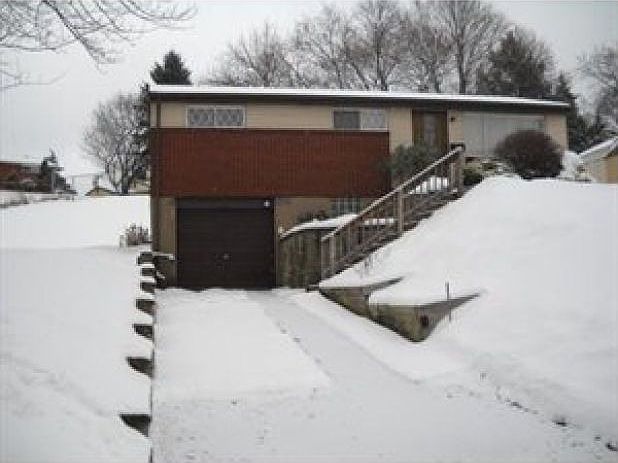 1st image of 718 Heartwood Dr