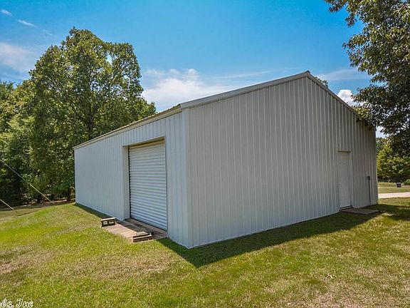 5th image of 1200 Fern Creek Dr