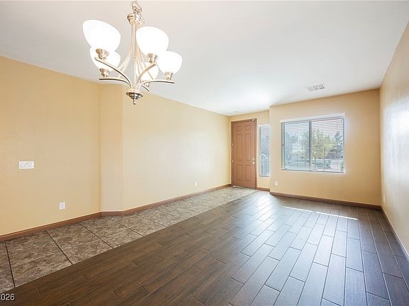 5th image of 310 Caneflower Ct