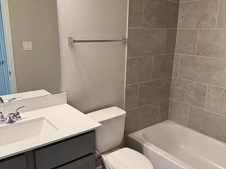 9707 Keeper Dr — Photo 4