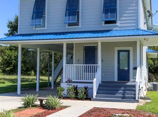 17200 Tchula Dr, Springfield, LA 70462