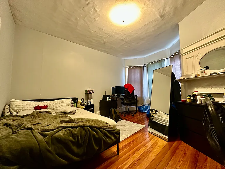 539 Washington St #2 — Photo 5