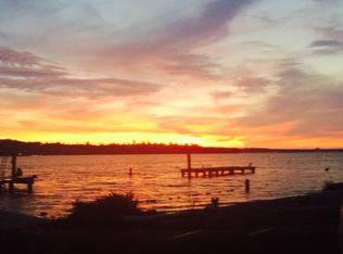 10649 SE 29th St, Bellevue, WA 98004