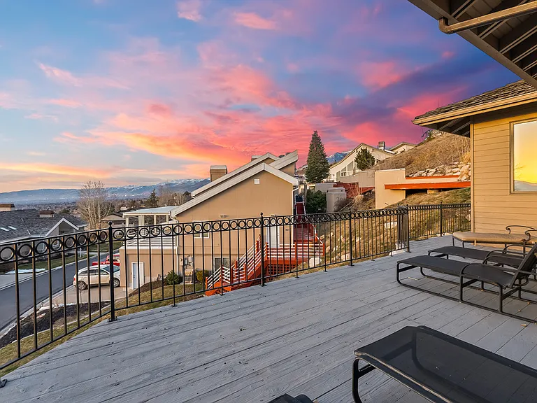 4887 S Mountain Ln — Photo 16