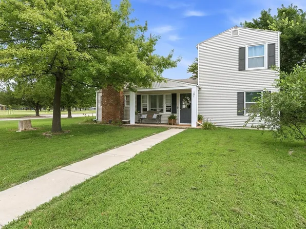 170 N Doris St, Wichita, KS 67212