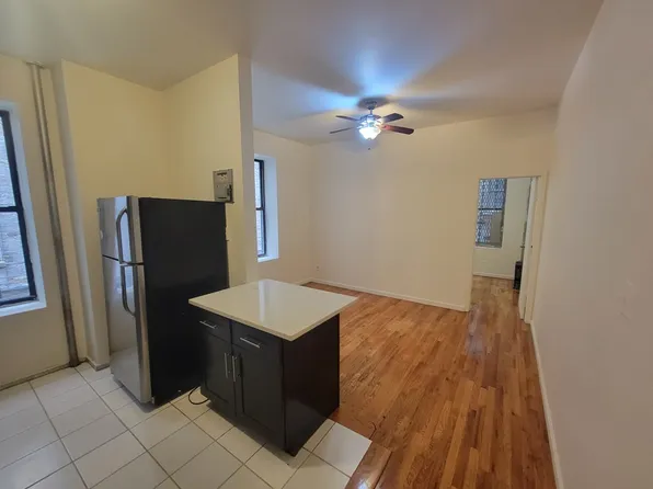 532 West 152nd Street image 2 of 9