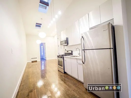 Rented by Urban Pads | media 41