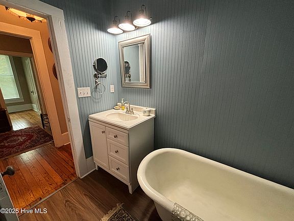 21st image of this home