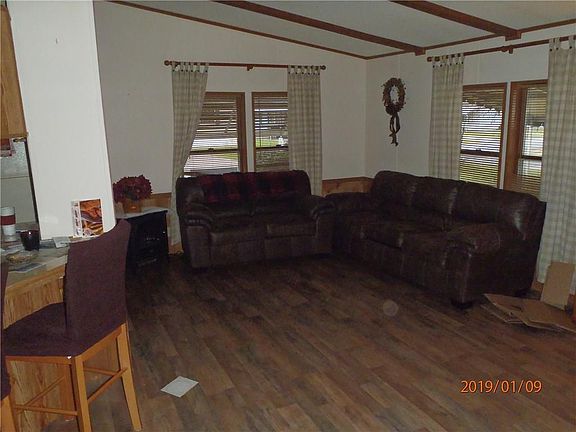 4th image of 1 Redwood Ave