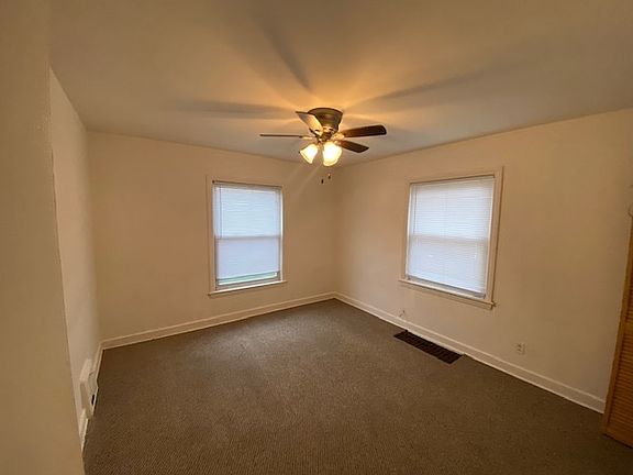 4th image of 7215 N Bell Ave